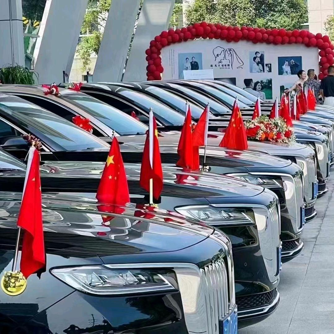 专业礼炮拉礼车，保时捷帕拉梅拉红旗车队