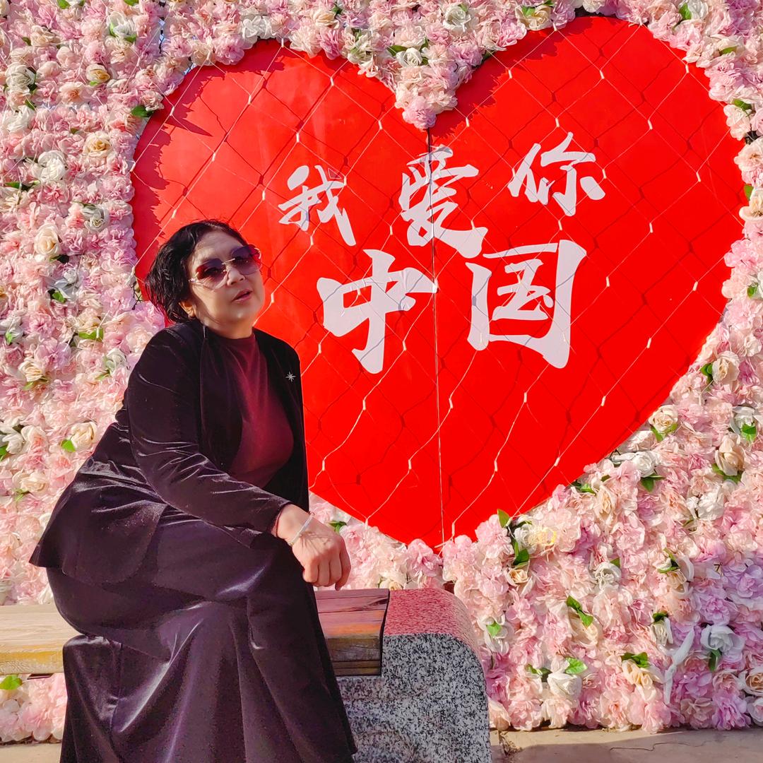 带刺的玫瑰🌹🌹