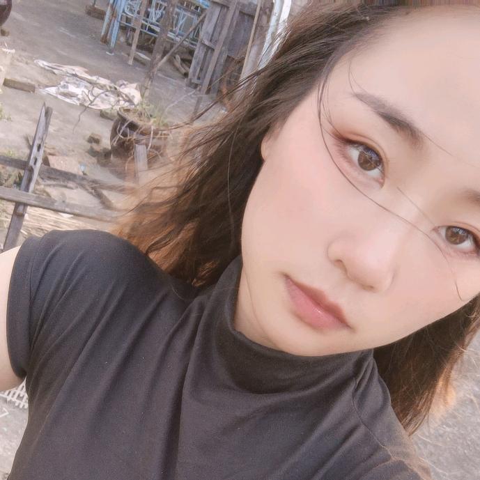 思艳