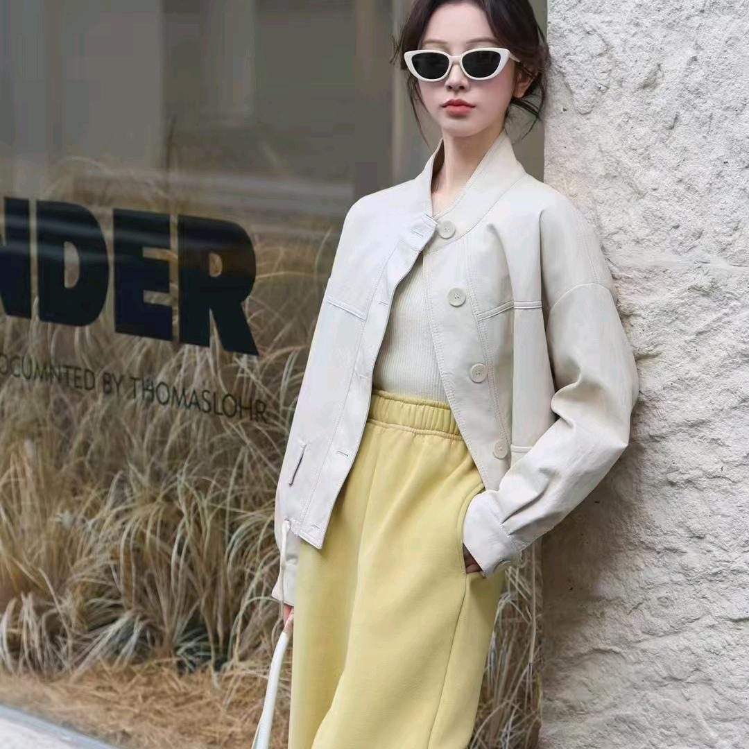 心想柿橙🌹🍓🌸👗