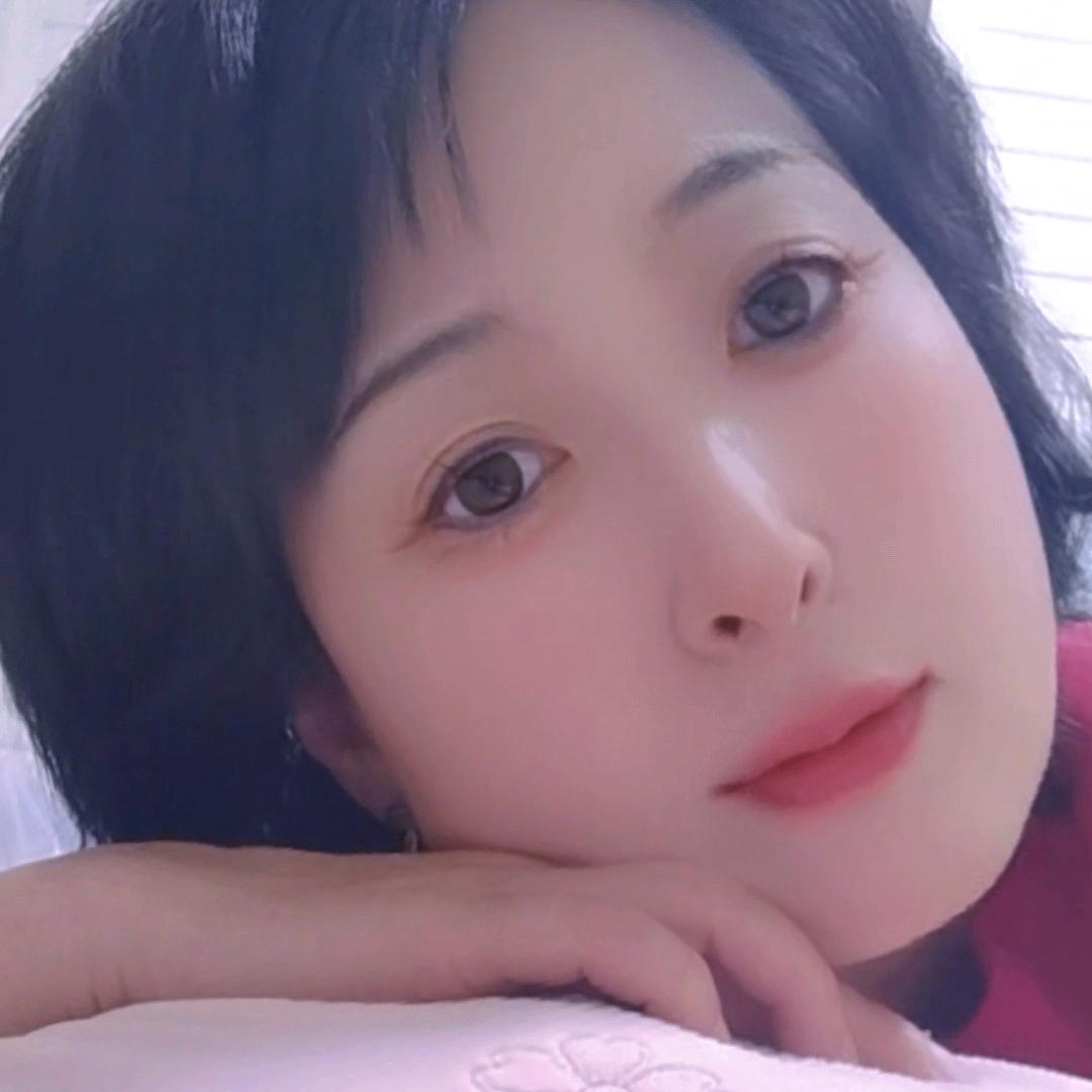 细嗅蔷薇