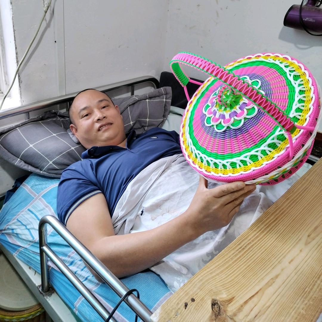 等待希望（蒋禄仲）