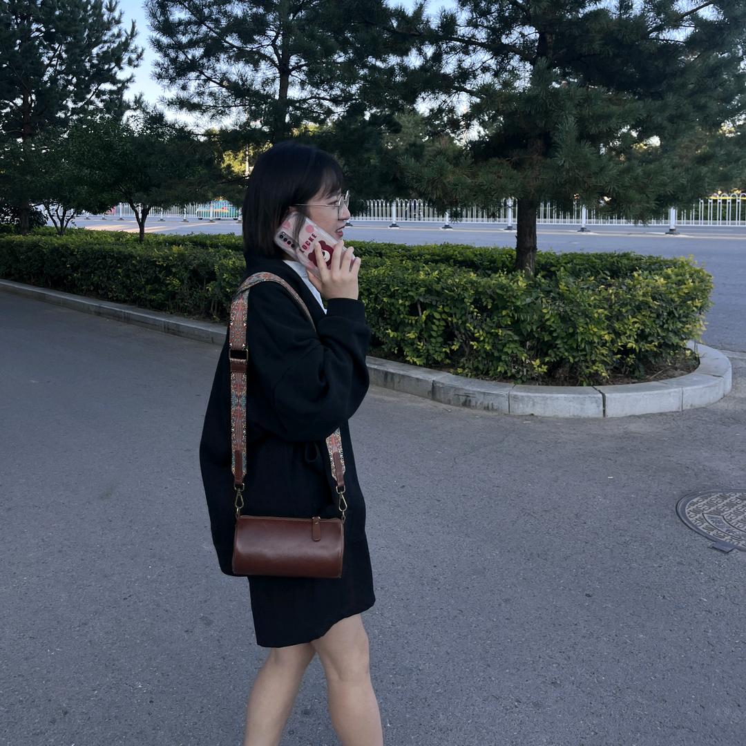 扎着马尾的西瓜太郎