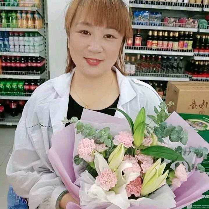 凌云大古镇超市小马