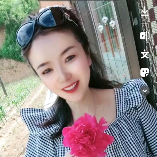 芹姐J