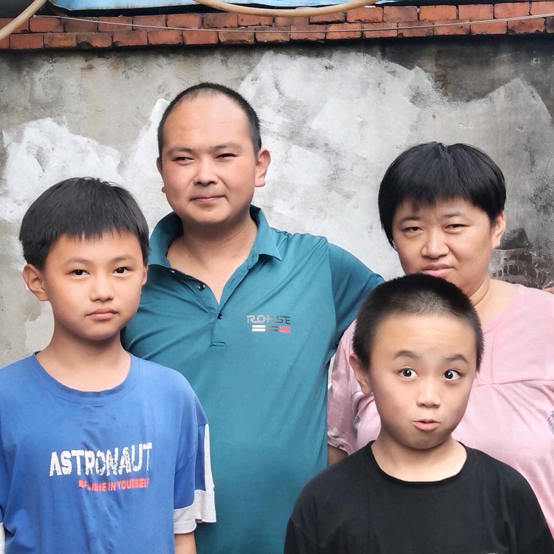 一路（卢)有约（岳）