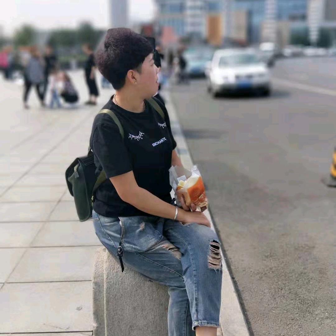六姐