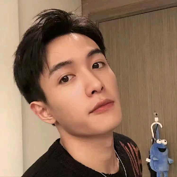 Reng Qing巴丁