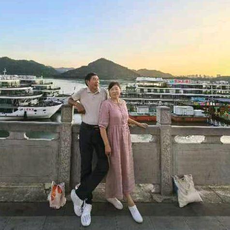 老叔老婶