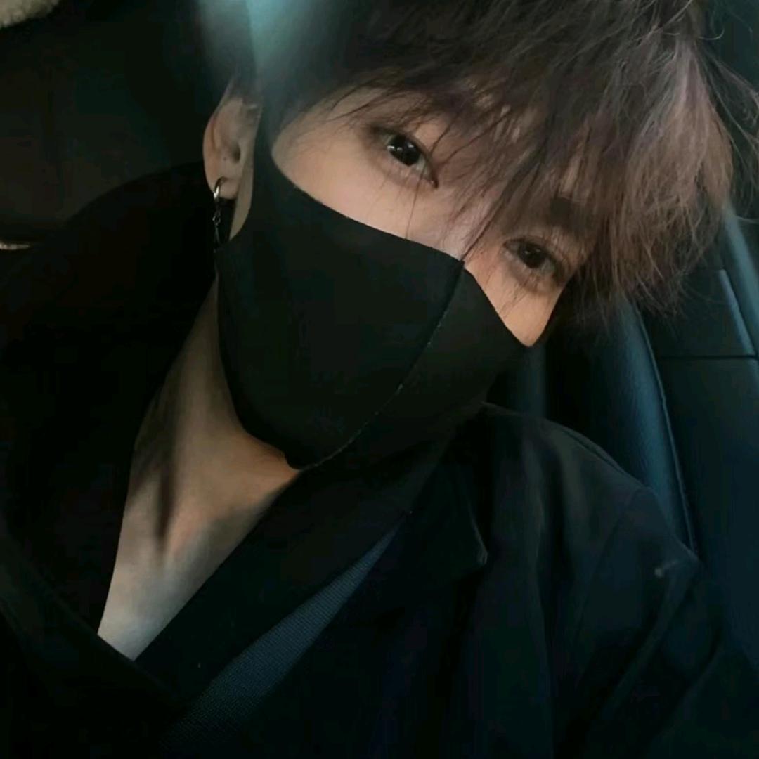 🏍️𝑴𝒓.𝑯𝒖𝒂𝒏𝒈