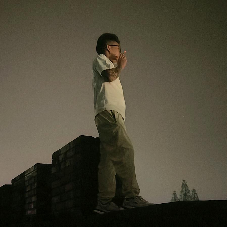 @街角悲伤往事难忘@