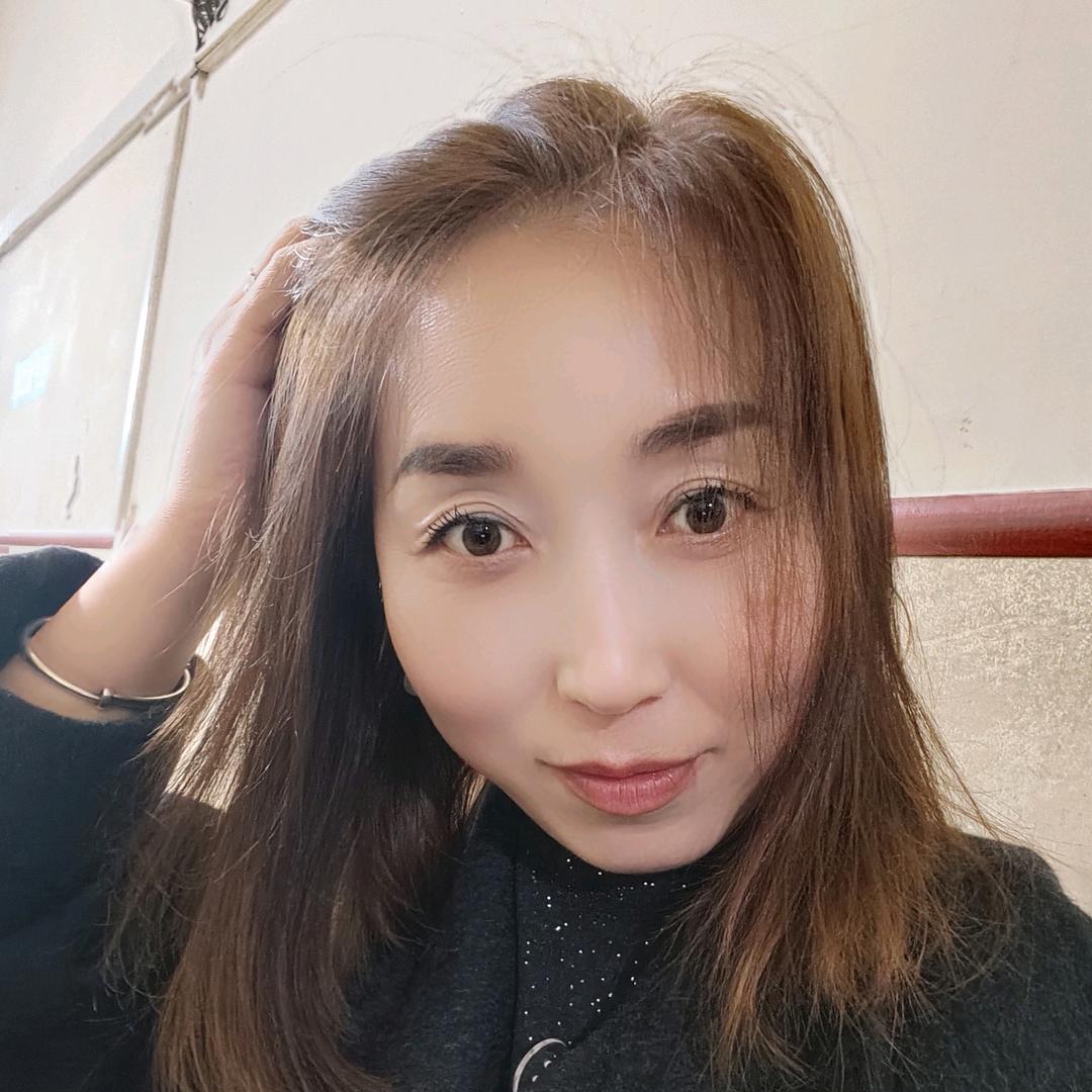 英子爱跳舞