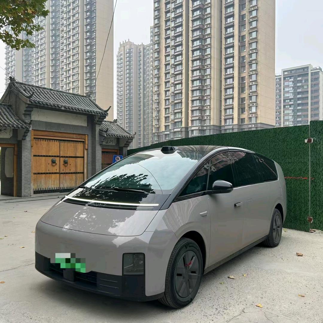 鸿晨名车