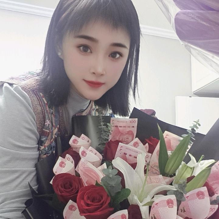 🌺郝郝手工花礼