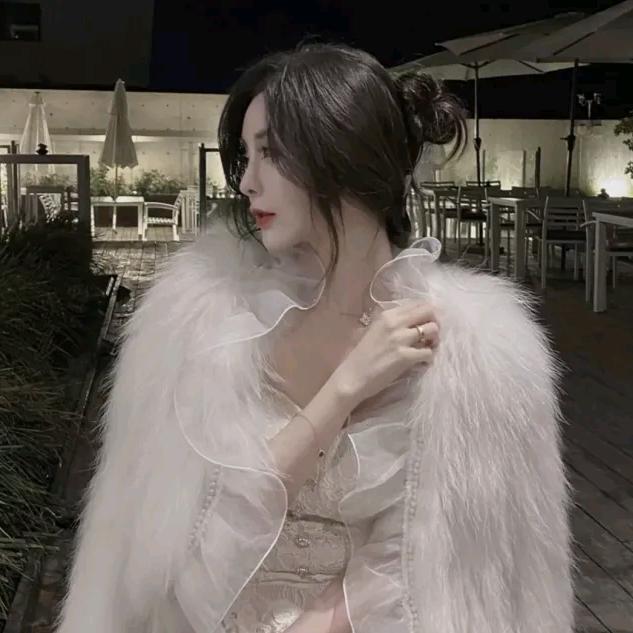 胤窾美美女装店