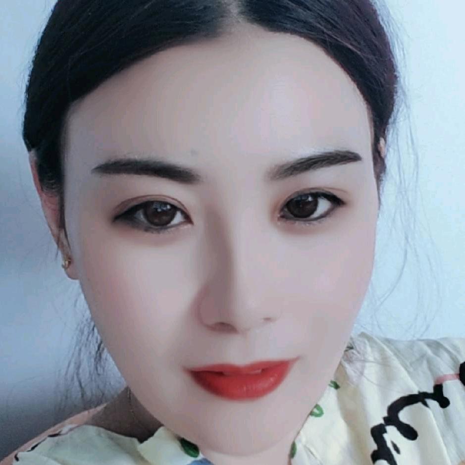 娜娜，