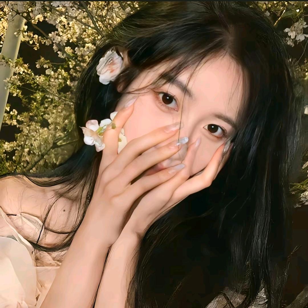 漂亮女孩的朋友圈