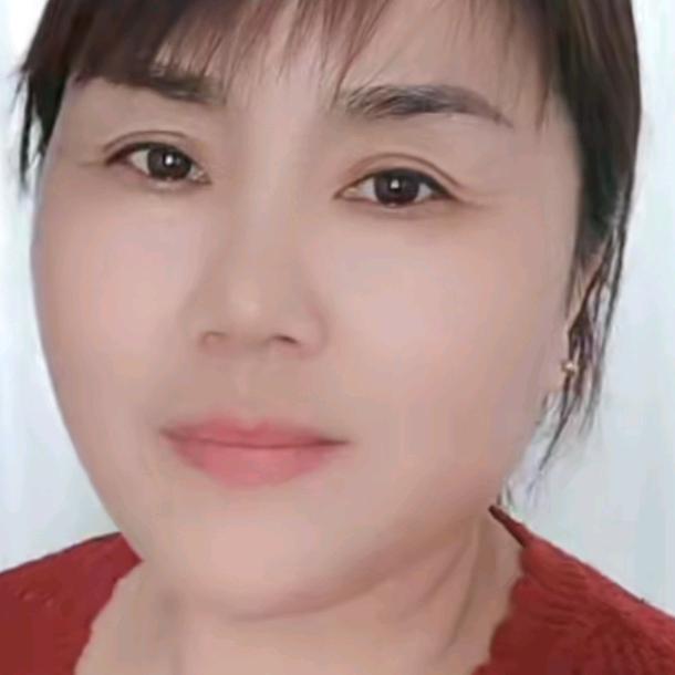 牛芳，家和万事兴