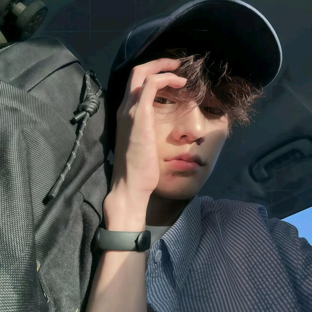 ㅤ.ㅤㅤㅤㅤㅤㅤㅤ