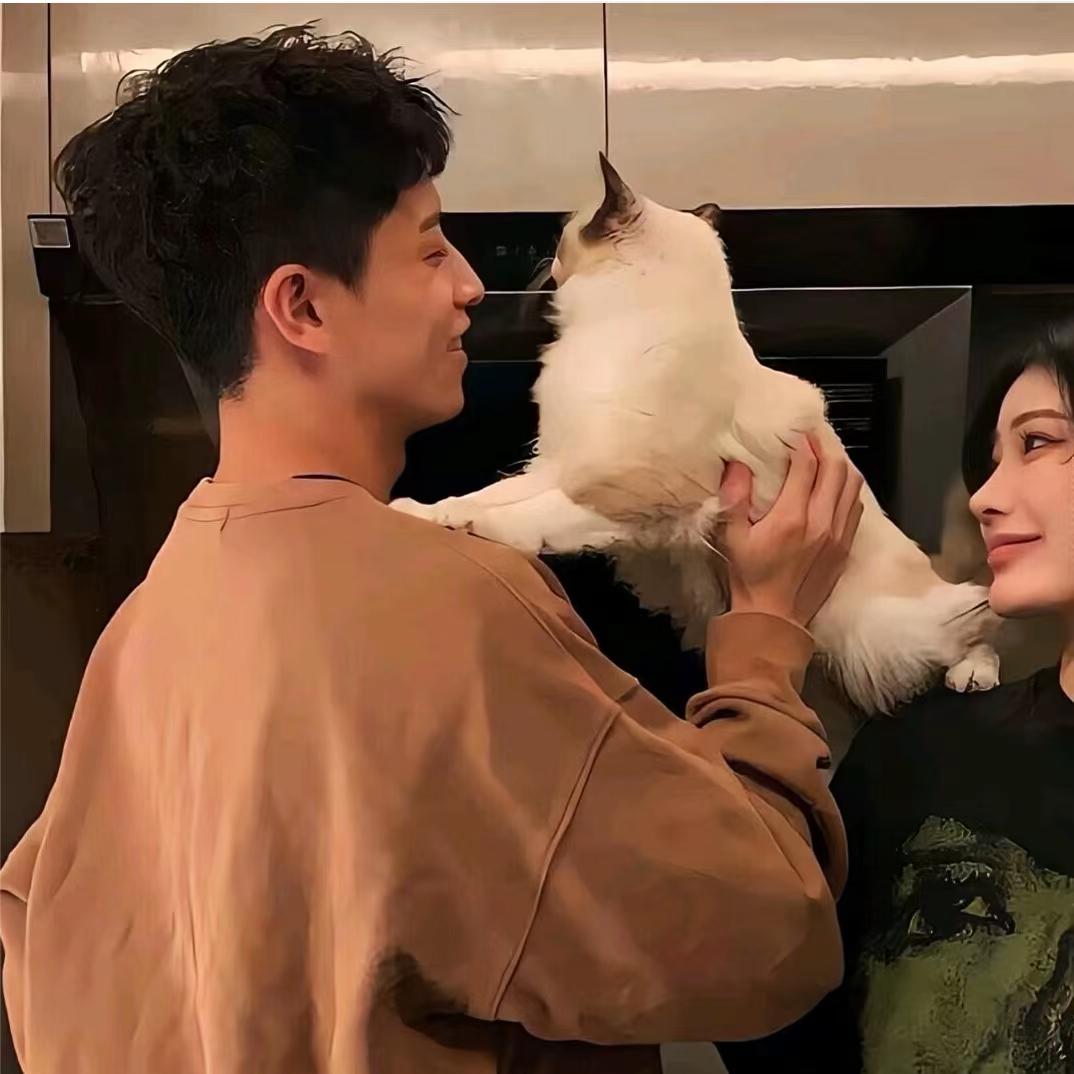 禁区👩‍❤️‍💋‍👨