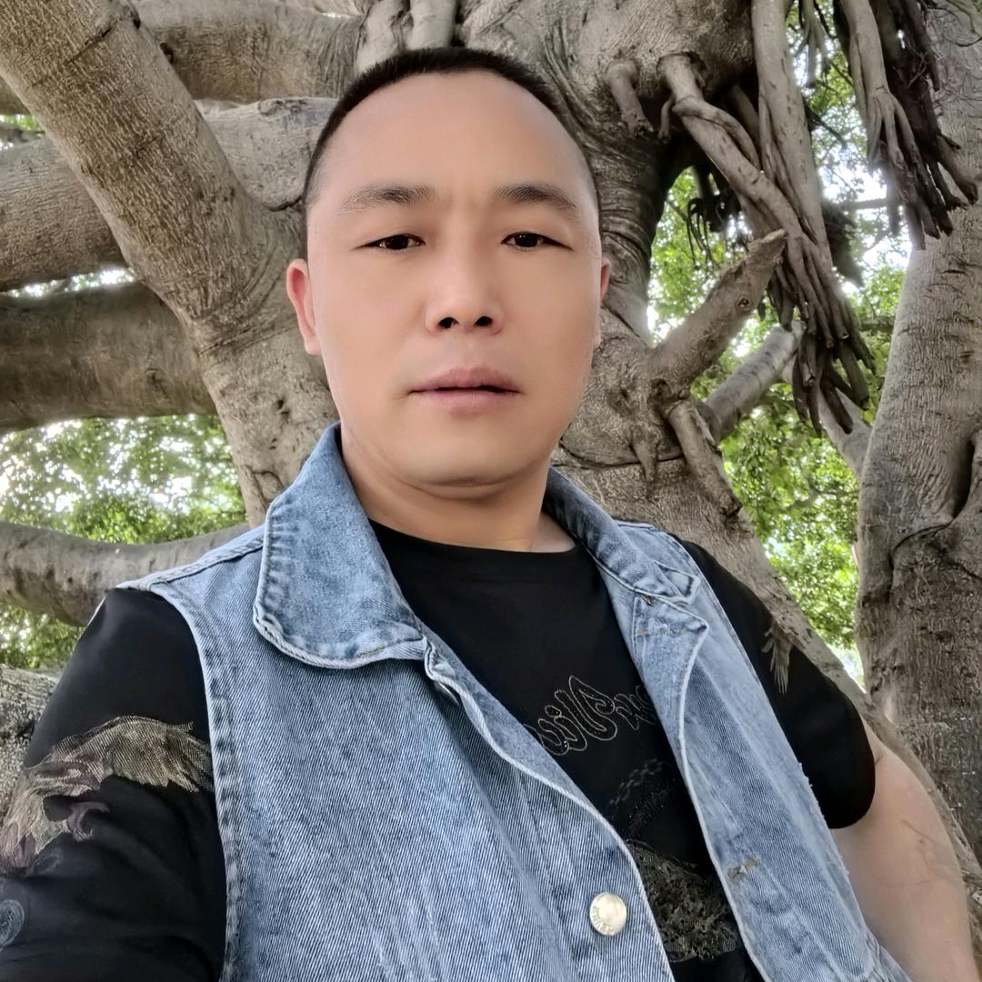 《文山大叔》