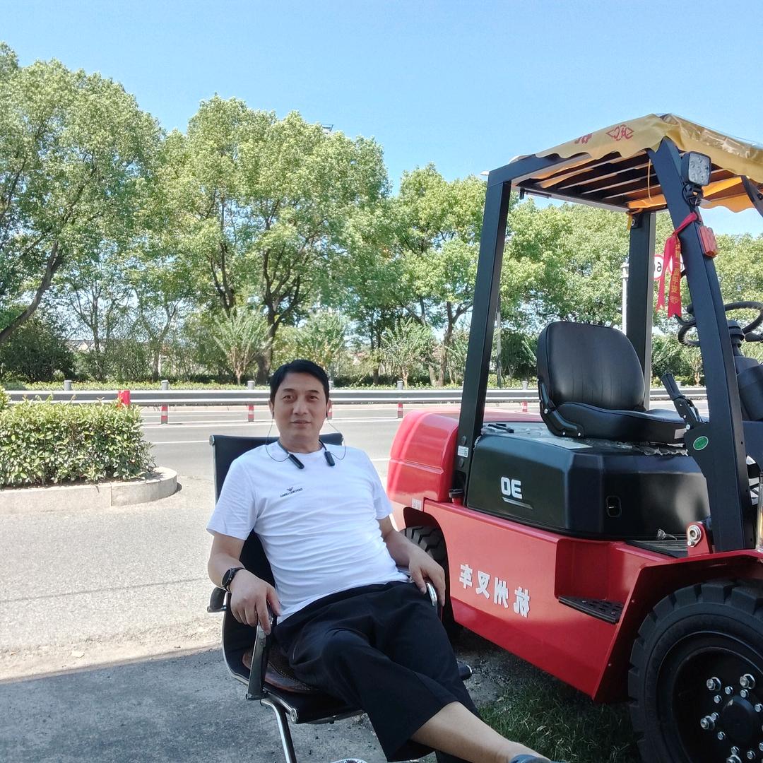 财鑫叉车培训，电工电焊高空作业考证，复审