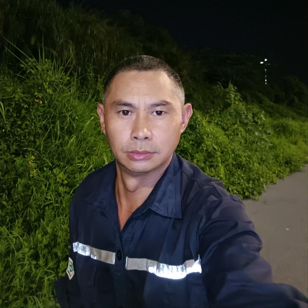 随风哥（晚上12点10分开播）