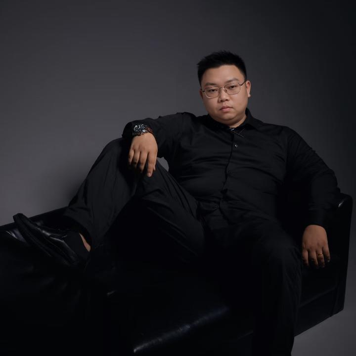 七彩云阳宴会酒店   盛元