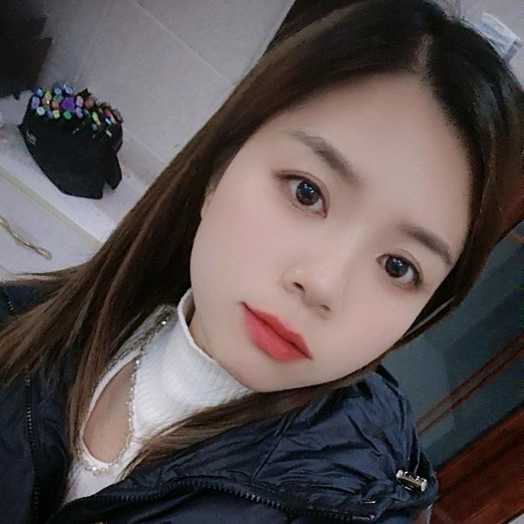 嫚💋嫚