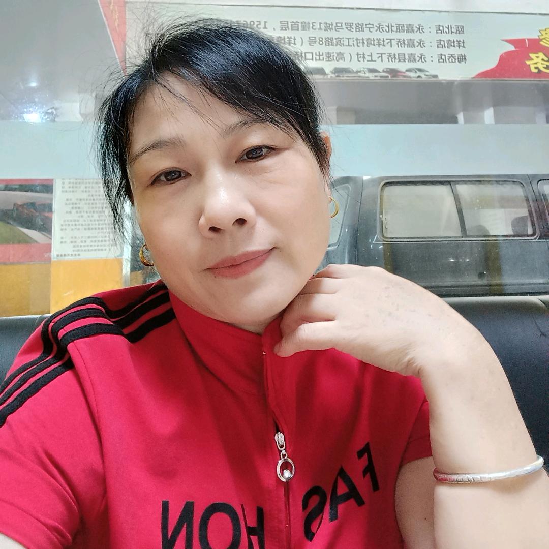海霞《橱窗有好物》