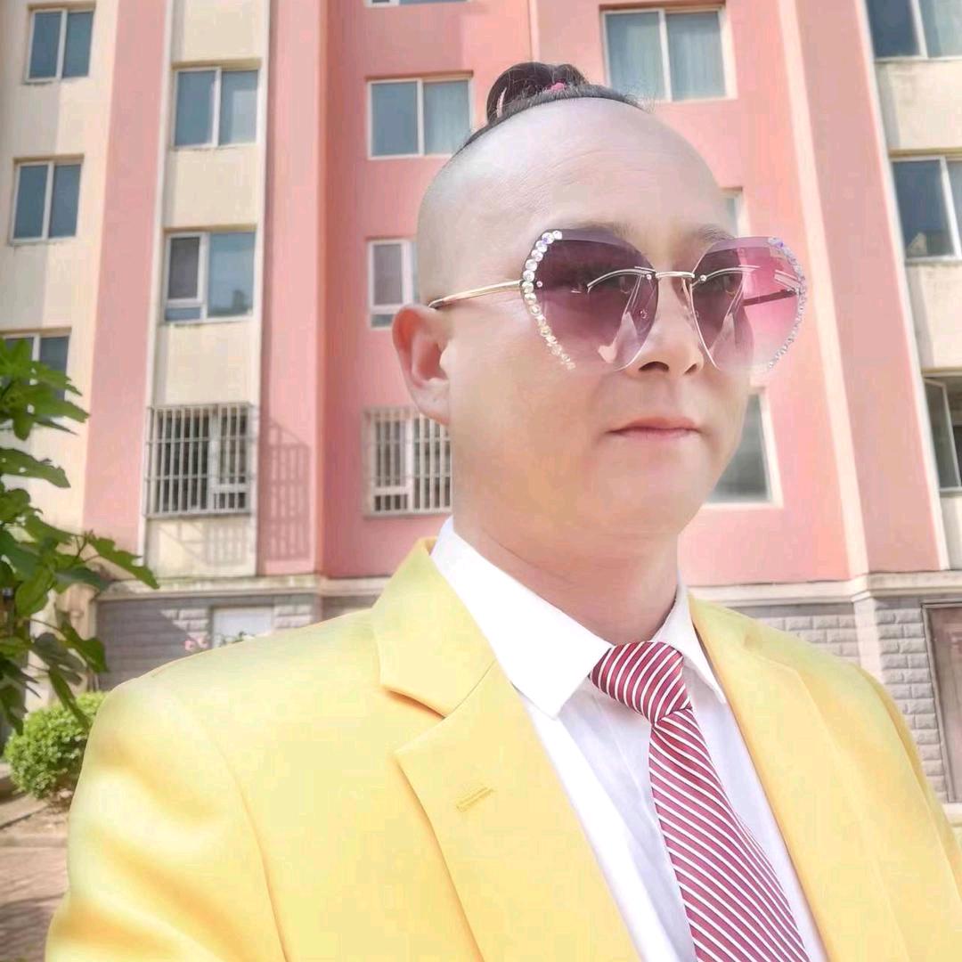 农村小辫哥