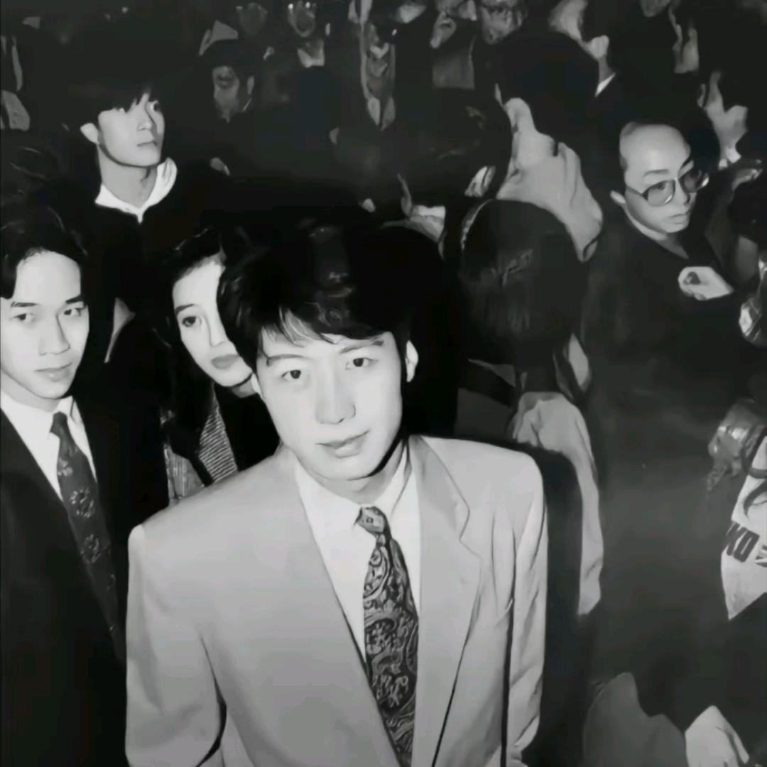 爱笑的中老年人