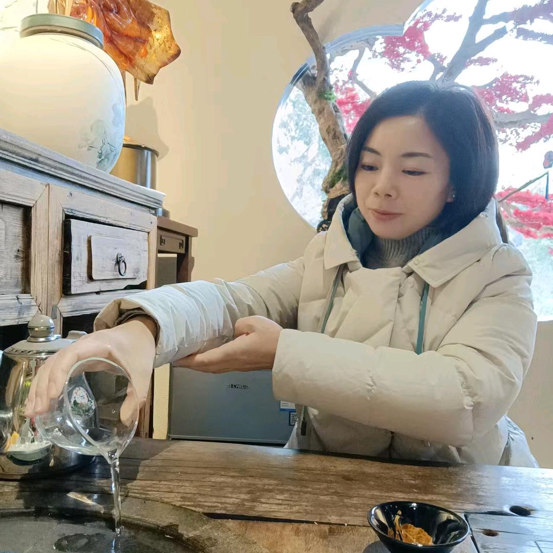 隆力奇倍莱鲜～秀梓