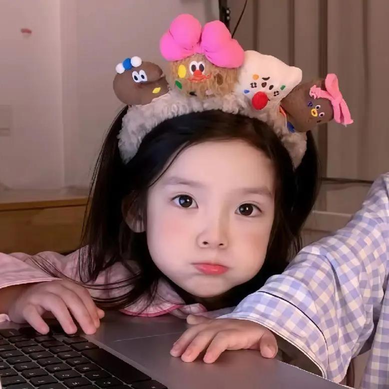 Mina.