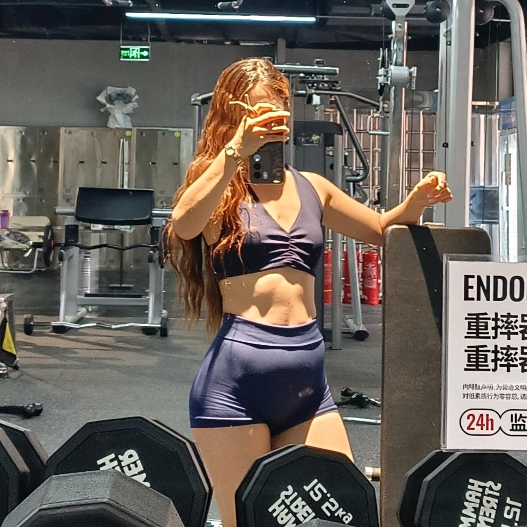 珊珊Shans