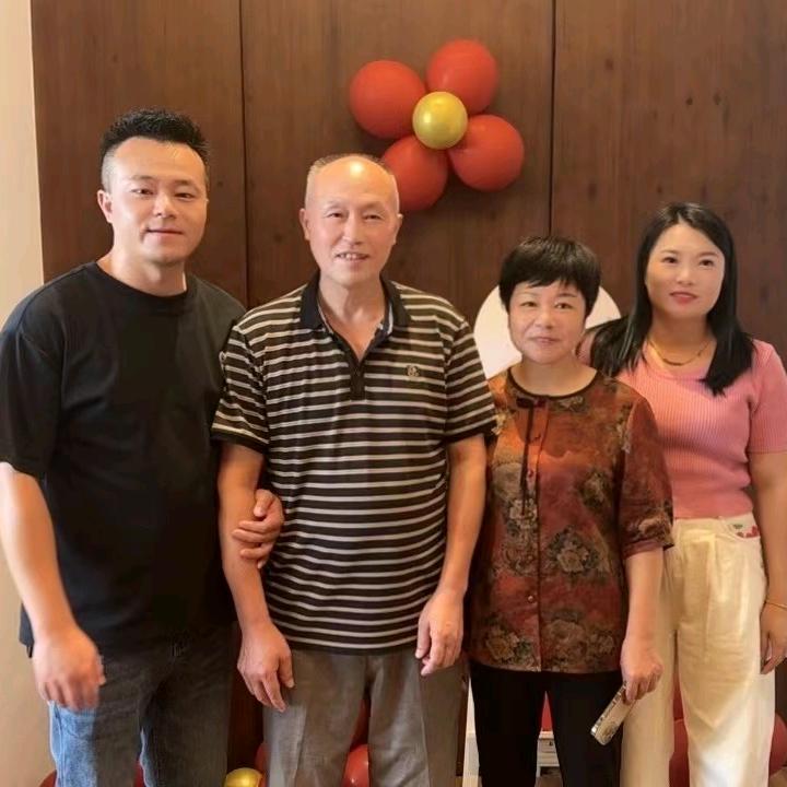 宜黄县邹方东金银（主理人）