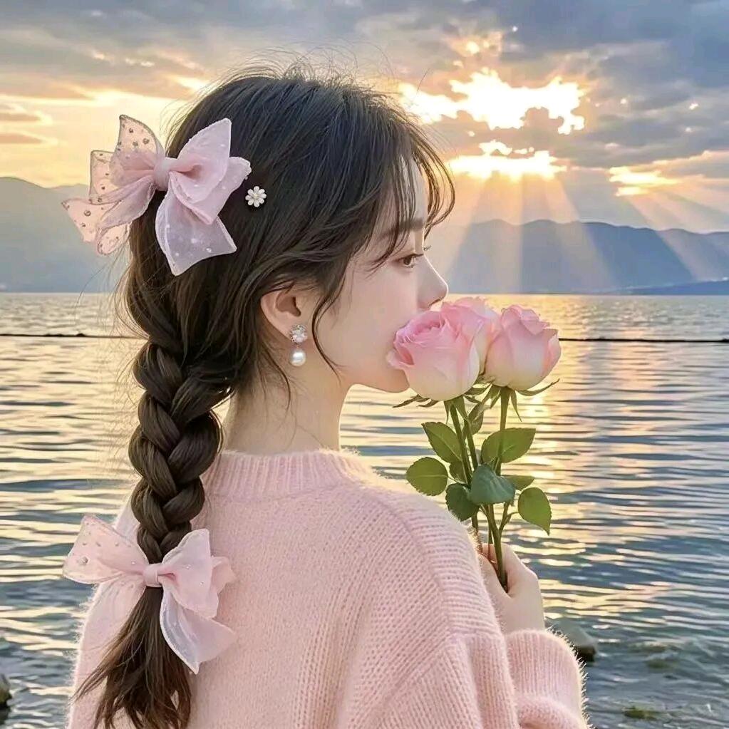 浅笑不语💕