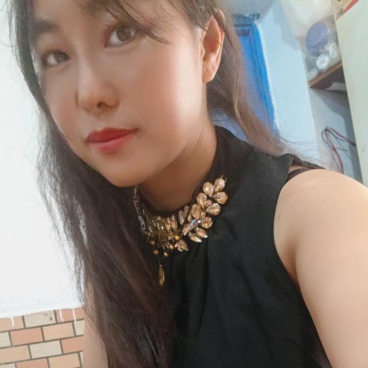 小侯夫妇