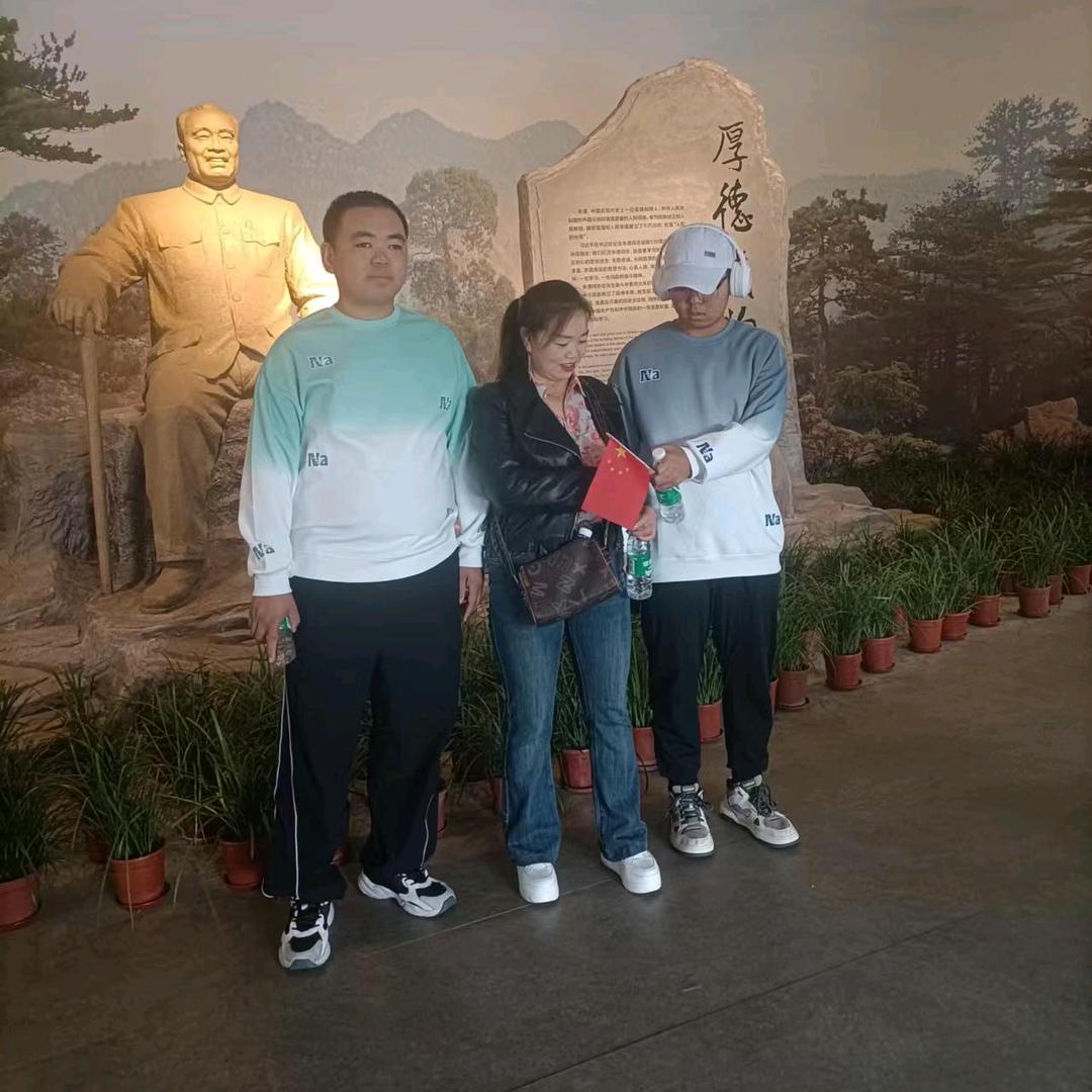 🐍 ，不忘初心。