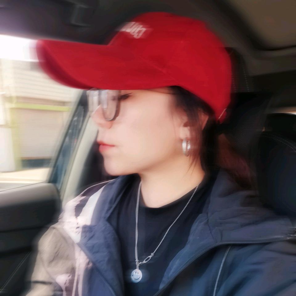 大 雯 子