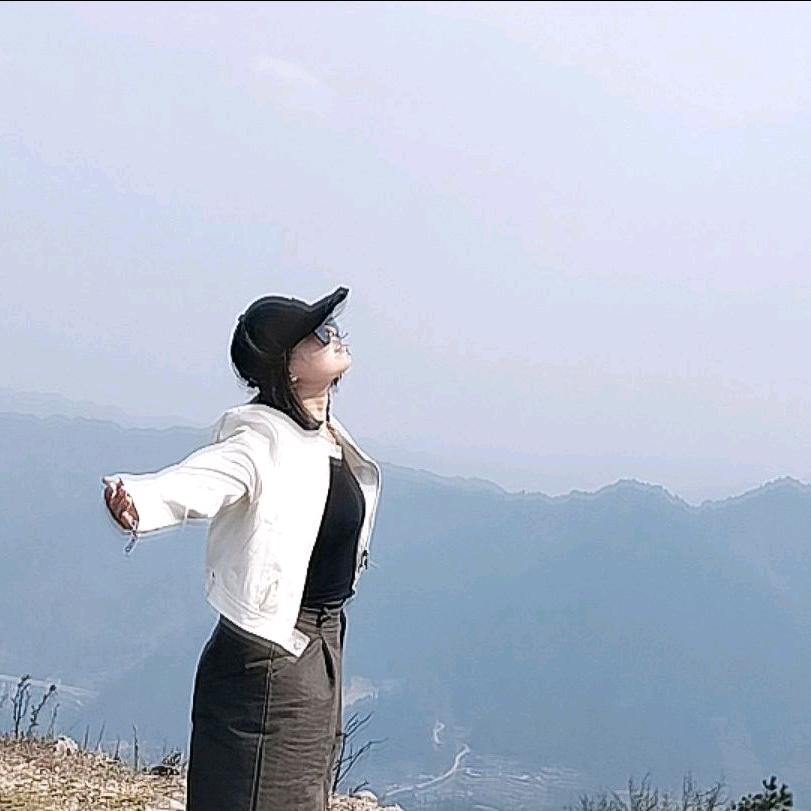 苗疆服饰小店（柯辰）