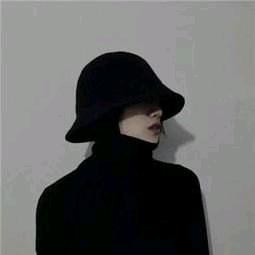 耿耿
