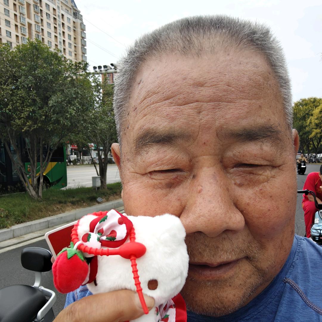 AAA零食批发李叔