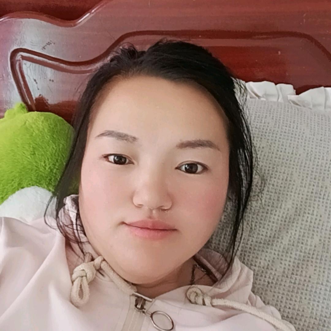 张如意。
