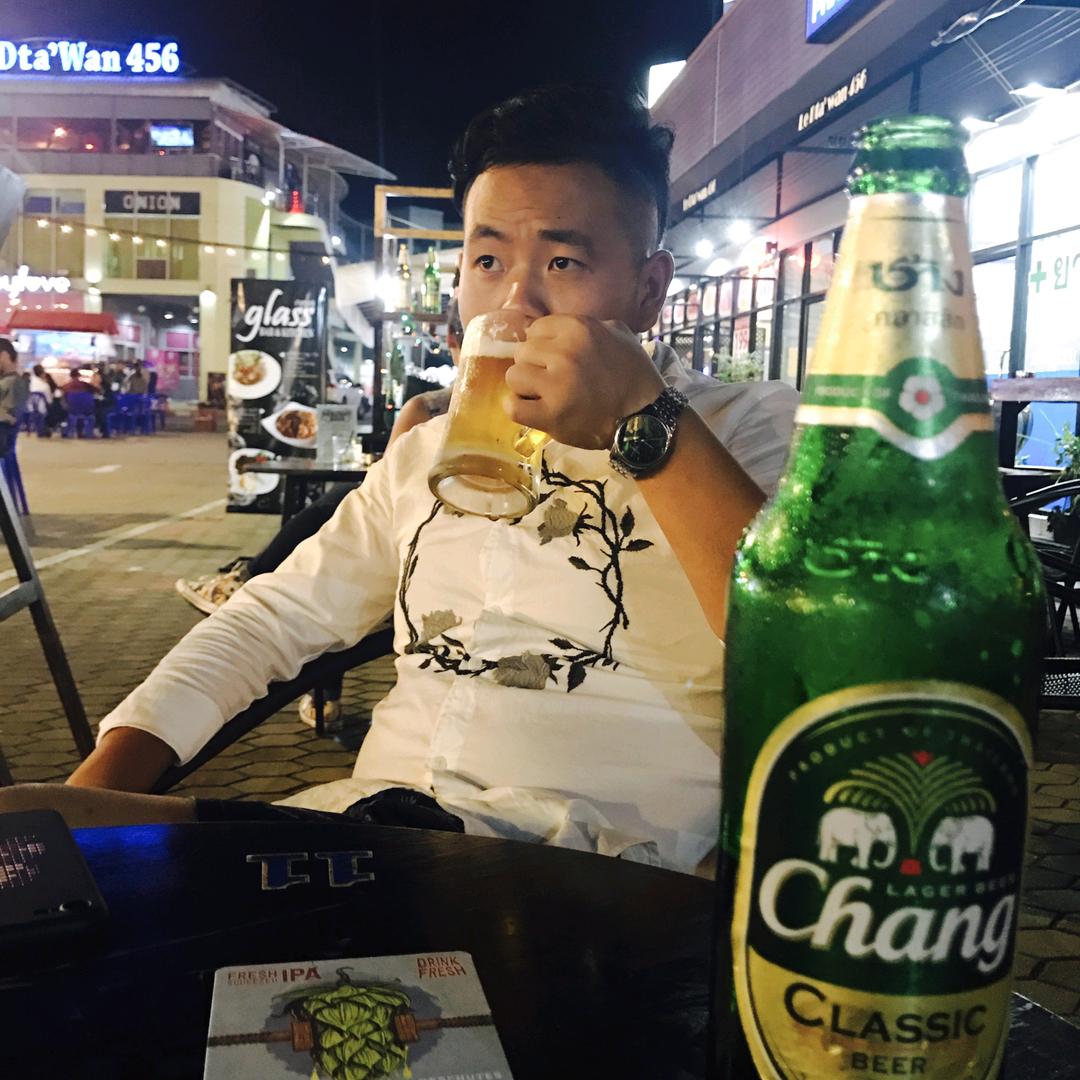 新发门窗超级工厂—兴发、伟昌系统门窗