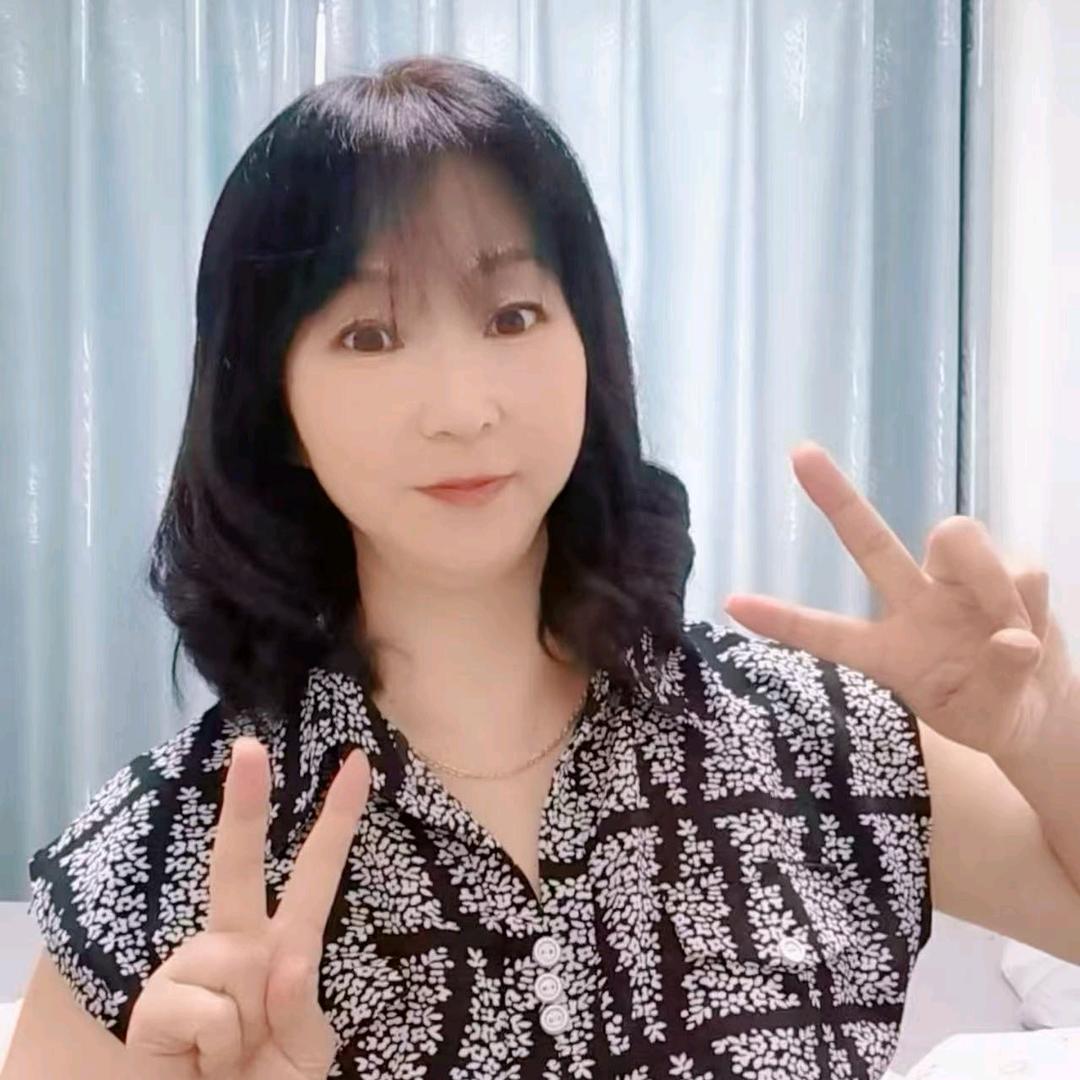 谭姐，星期天（晚上7点40）