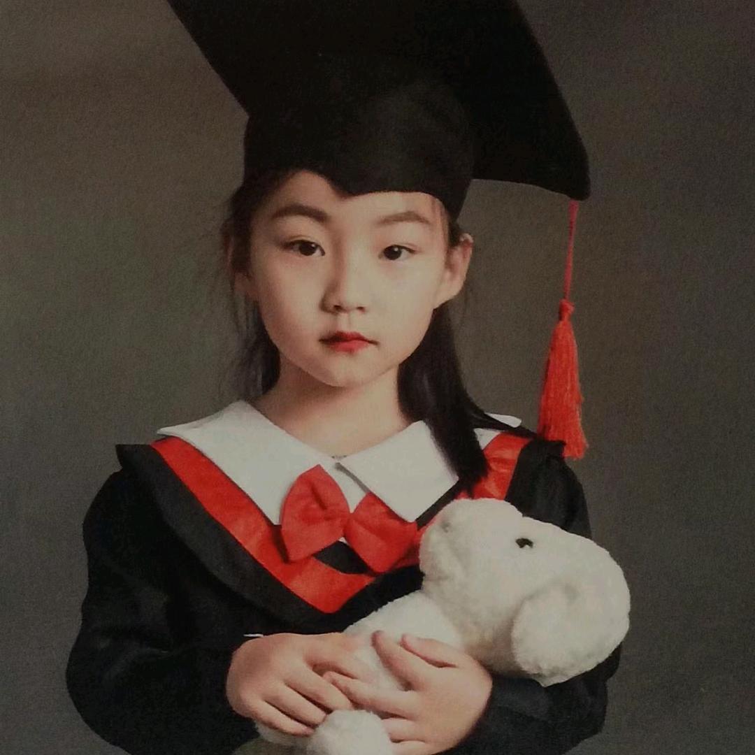 👦️👧️