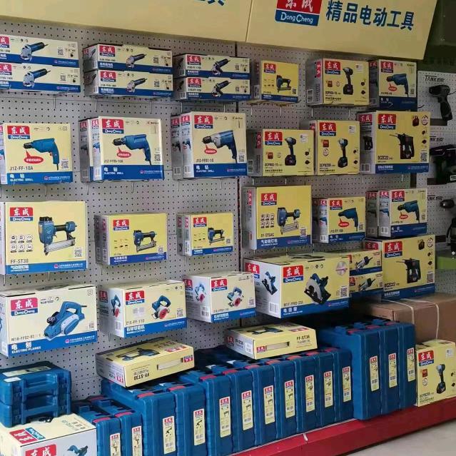 华泰城 军桥五金脚轮 电子秤东成精品工