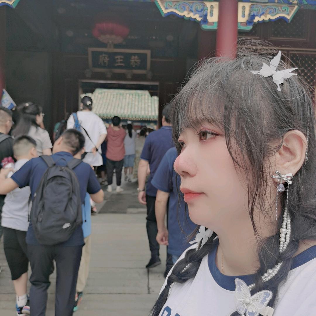 夜小脸