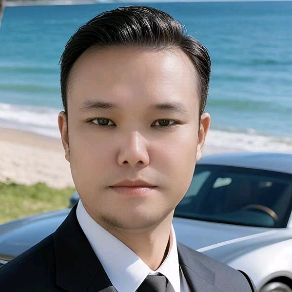 周总专业搬家的，有需要搬家的可以联系我。